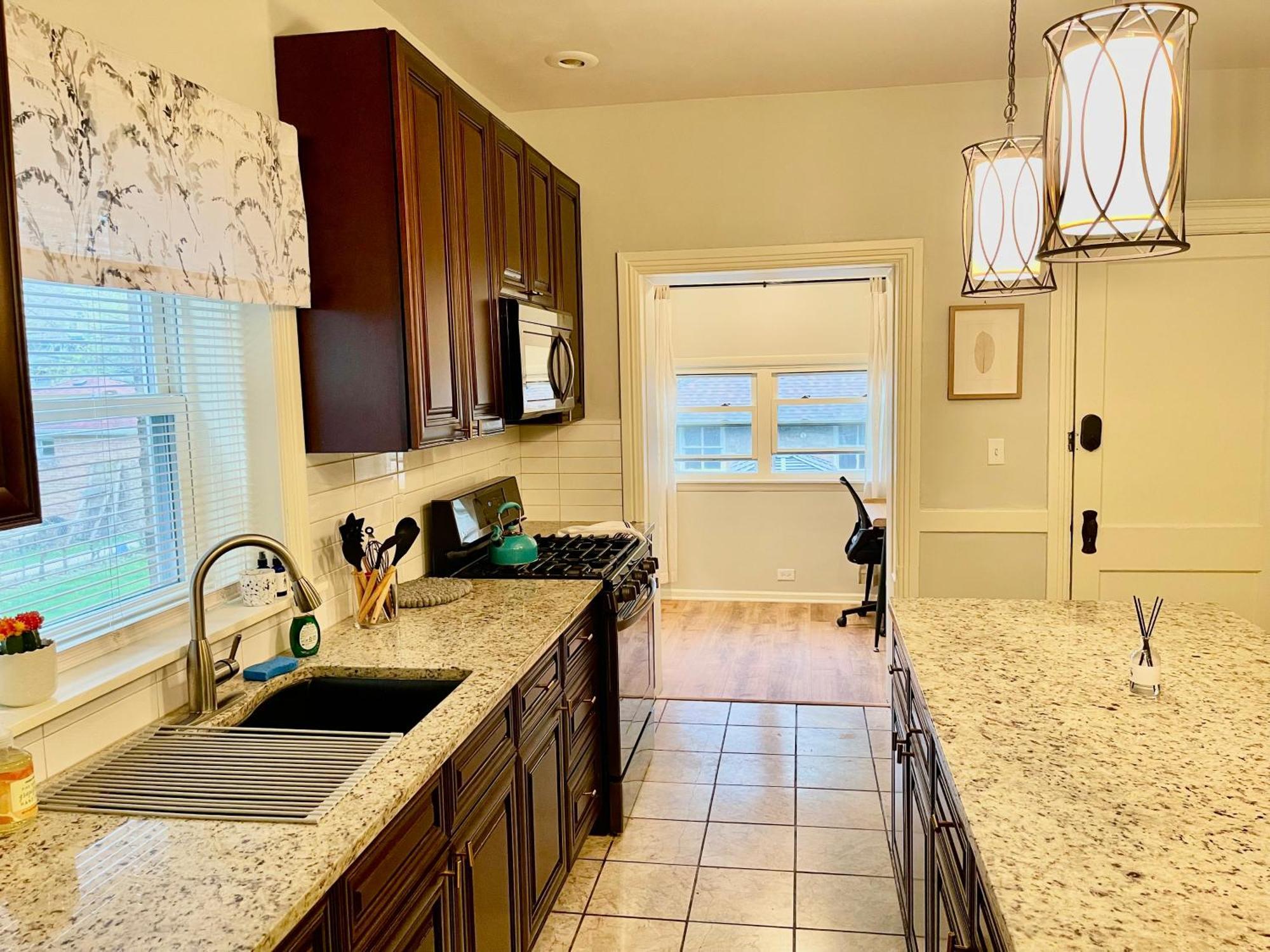 Lovely Vintage Oak Park 3Bd 1Ba Perfectly Located Near Public Transit & Chicago מראה חיצוני תמונה